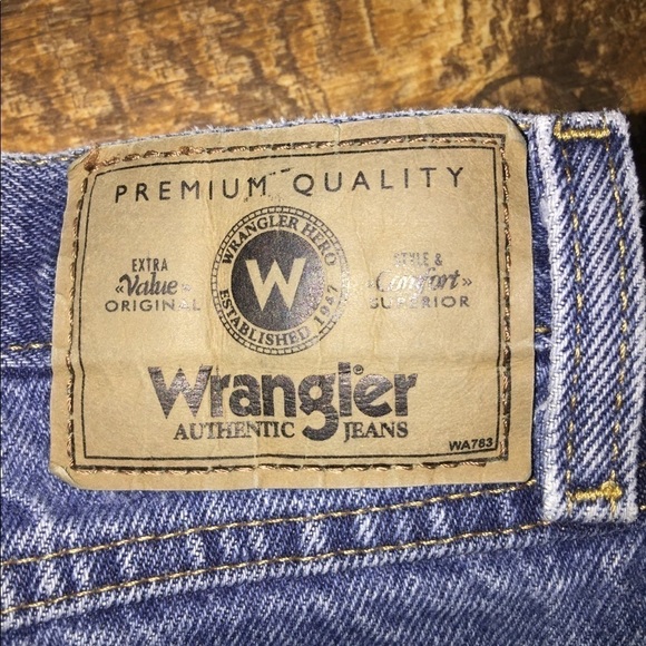 ⭐️ Wrangler size 40X30 - Picture 3 of 6